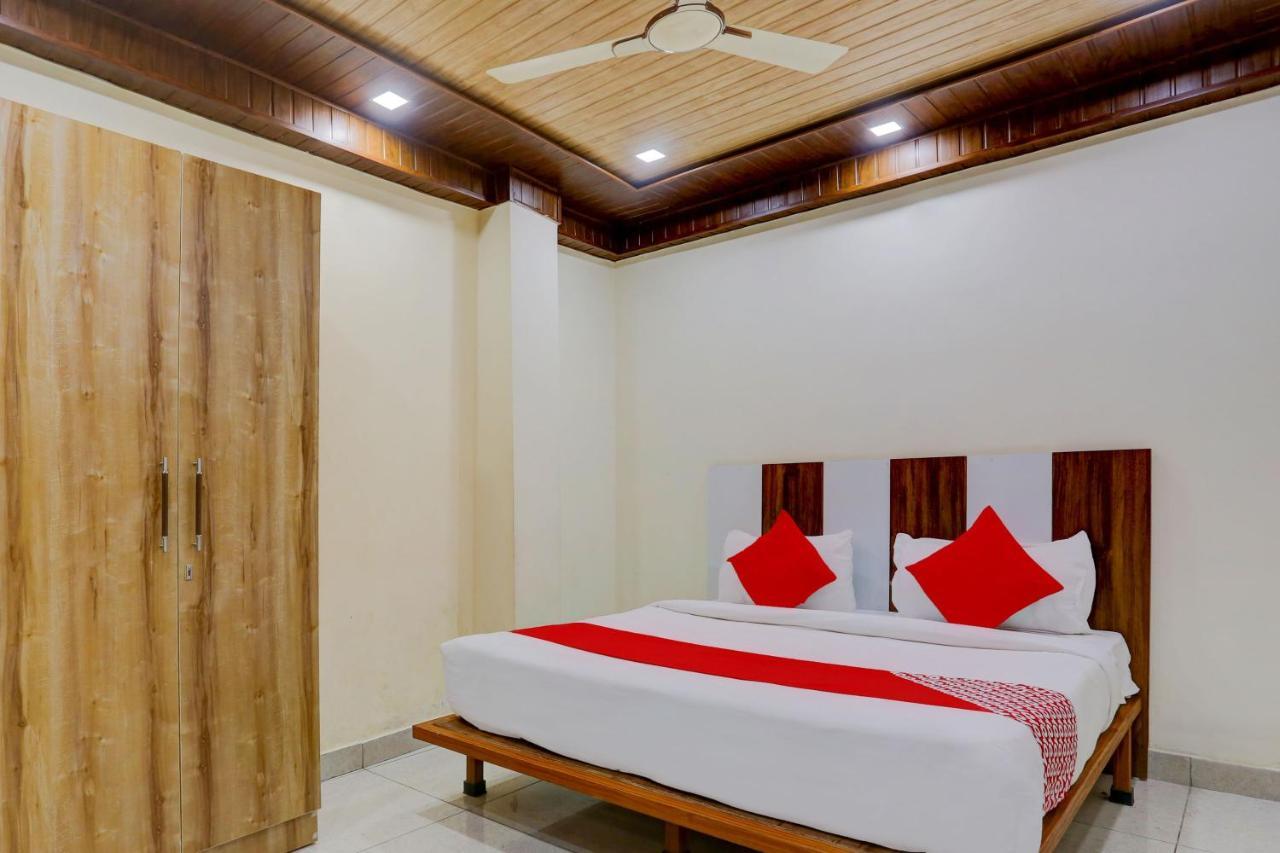 Hotel O Family Deluxe New Delhi Eksteriør bilde